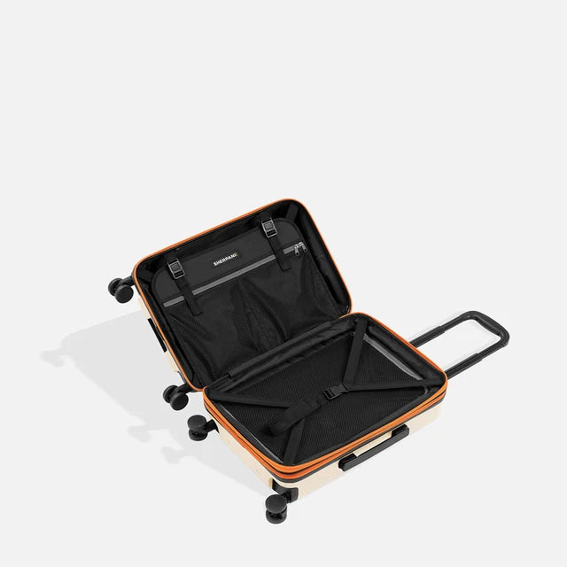 Meridian 22" Carry-On - Bluff