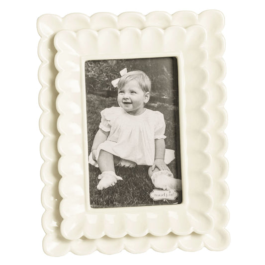 Small White Scalloped Frame