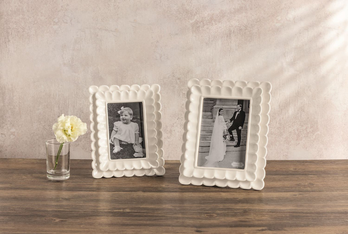 Small White Scalloped Frame