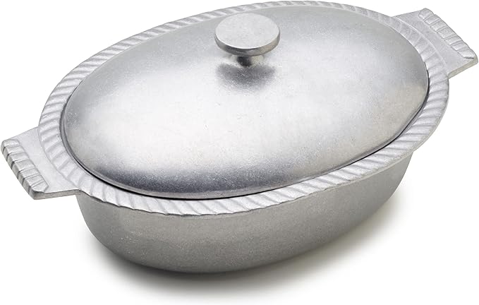 Wilton Armetale Gourmet Grillware Oval Chili Pot with Lid