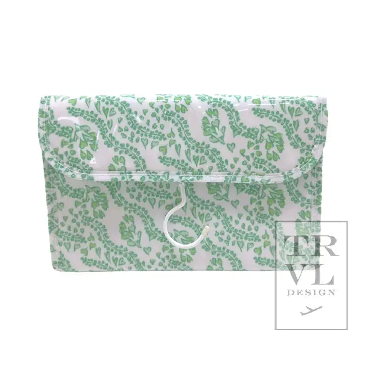 Luxe Gloss Hanging Toiletry Case - All Heart Kelly Green