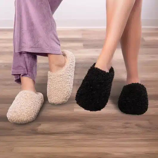 Oatmeal Curly Fur Slippers