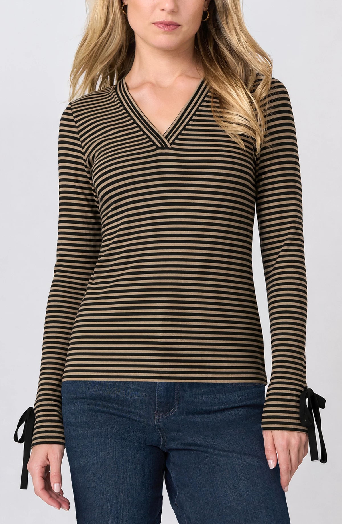 Long Sleeve V-neck Knit Top W/ Ties
