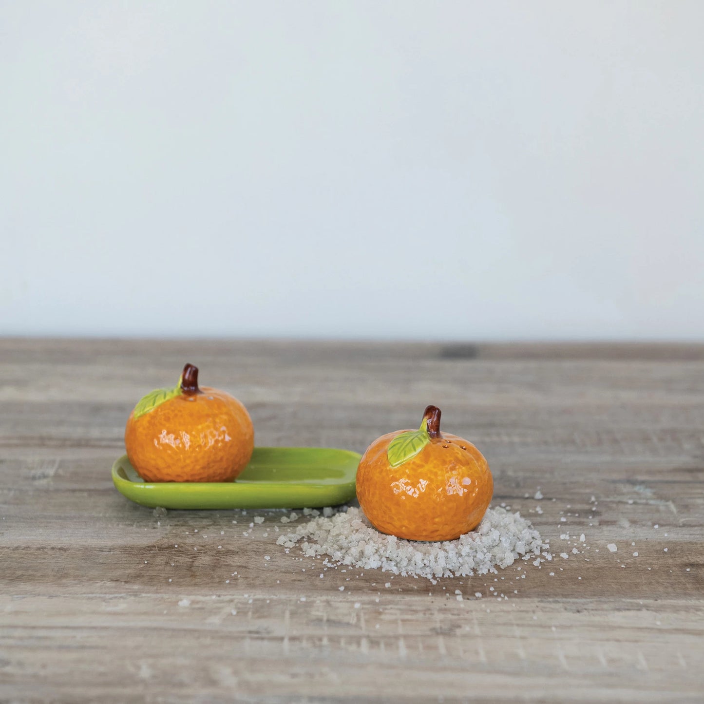 Clementine Shaped Salt & Pepper Shakers with Tray, Set of 3