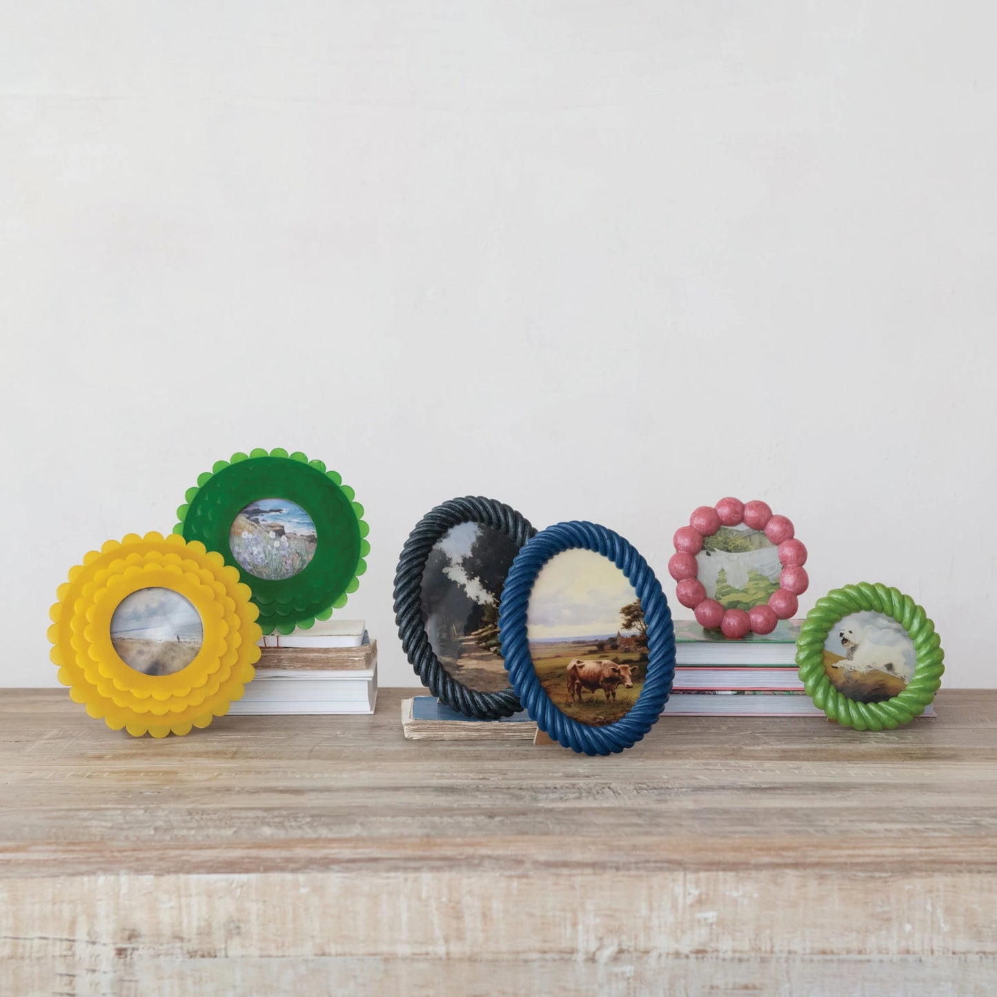 Resin Ball/Twisted Photo Frame